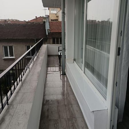 Yanakiev'S Central Apartment Burgas ภายนอก รูปภาพ