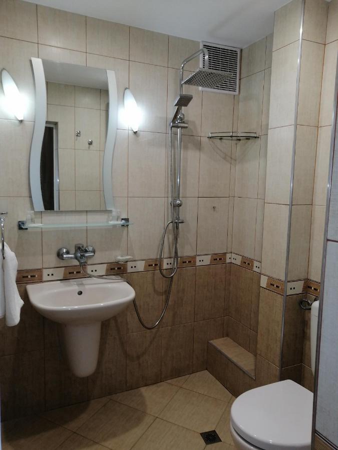 Yanakiev'S Central Apartment Burgas ภายนอก รูปภาพ
