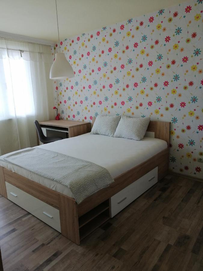 Yanakiev'S Central Apartment Burgas ภายนอก รูปภาพ