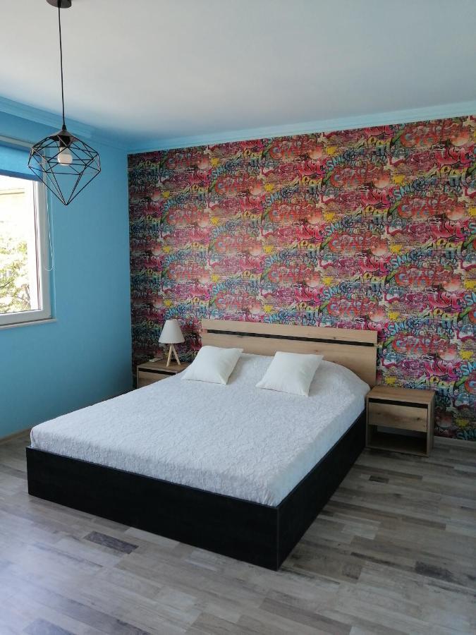 Yanakiev'S Central Apartment Burgas ภายนอก รูปภาพ